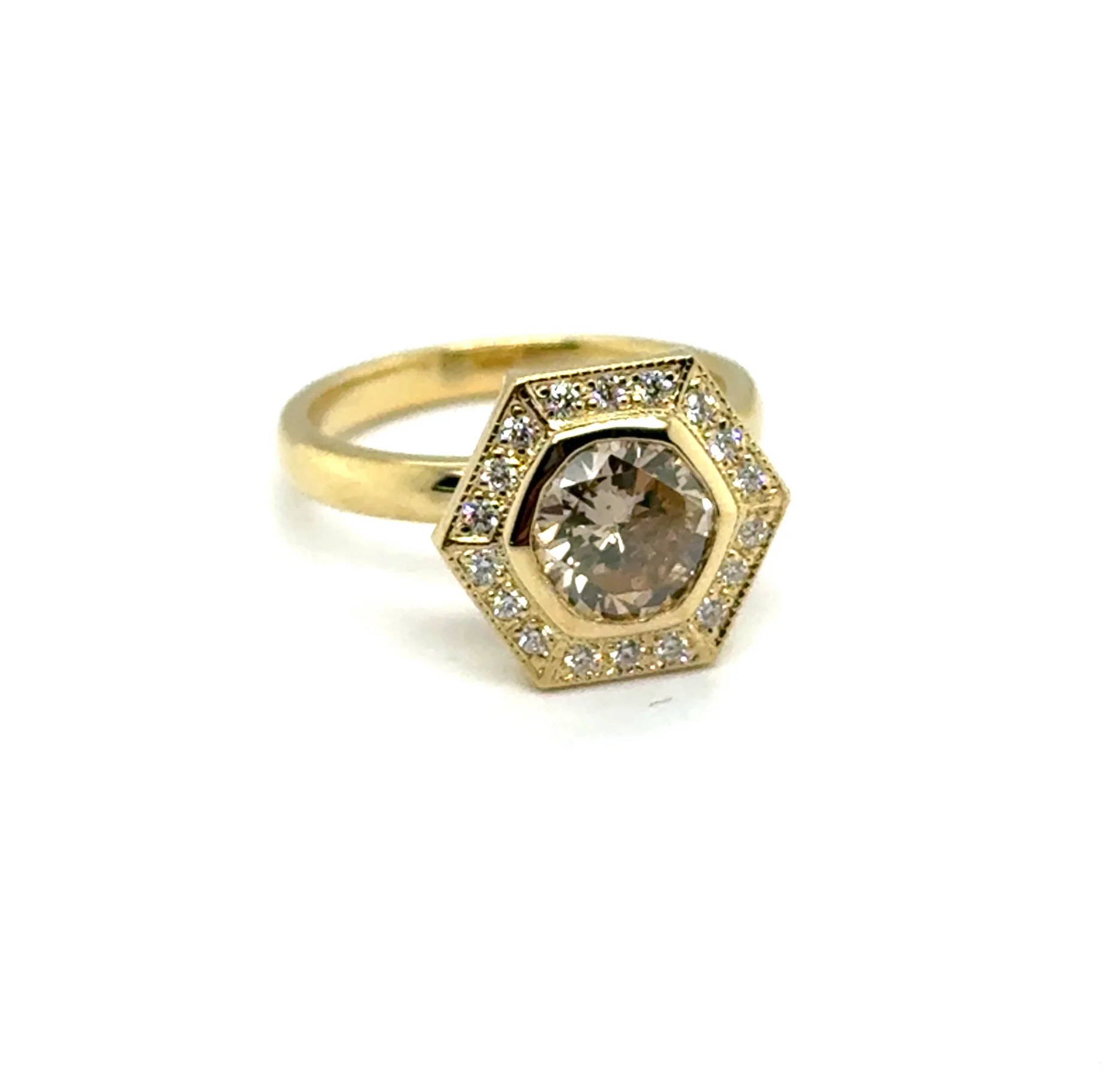 1.48 Cttw 18Kt Yellow Gold Cognac Diamond Engagment Ring - Image 2