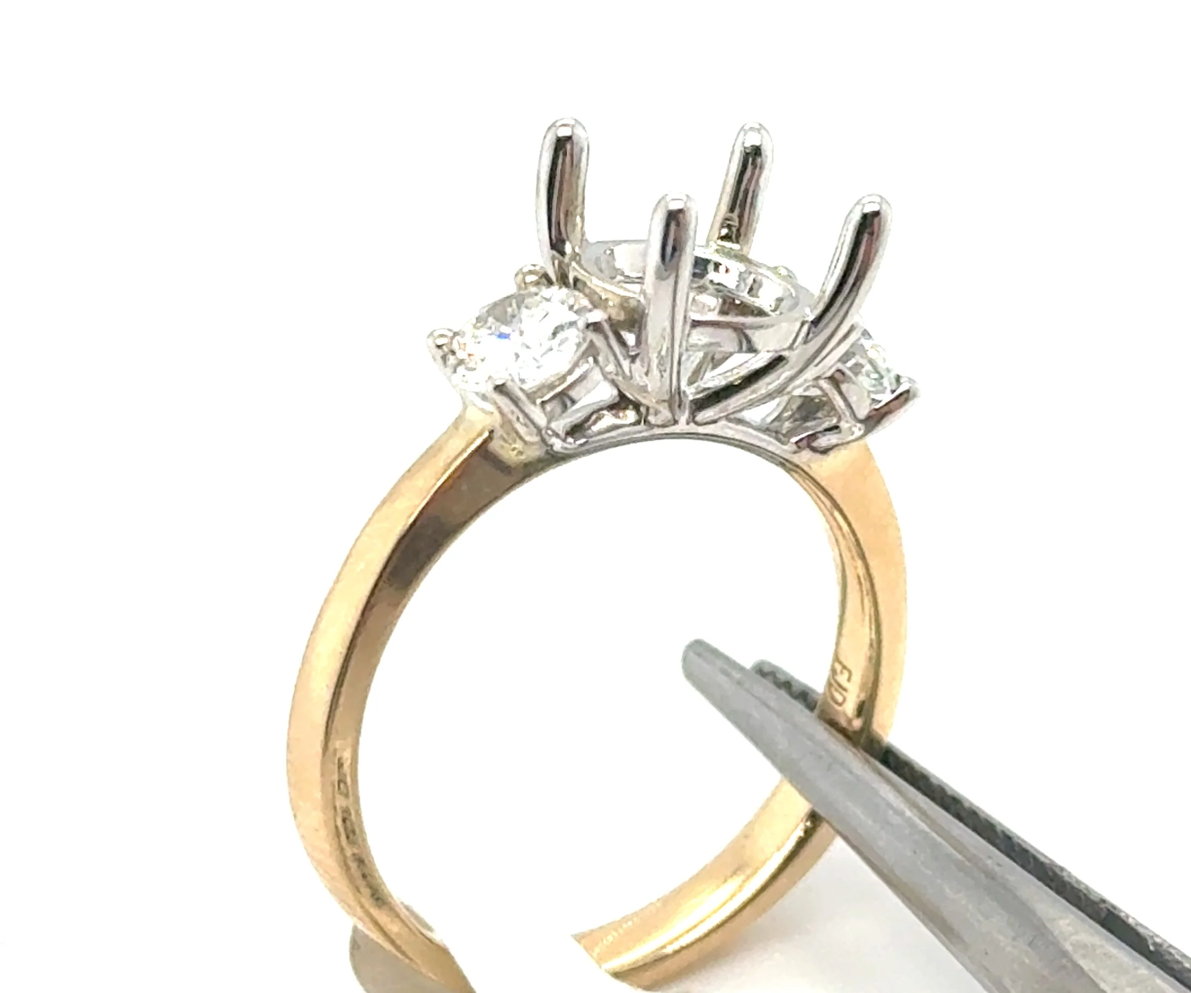14kt White And Yellow Gold 0.64Ctw Diamond Semi-Mount - Image 2