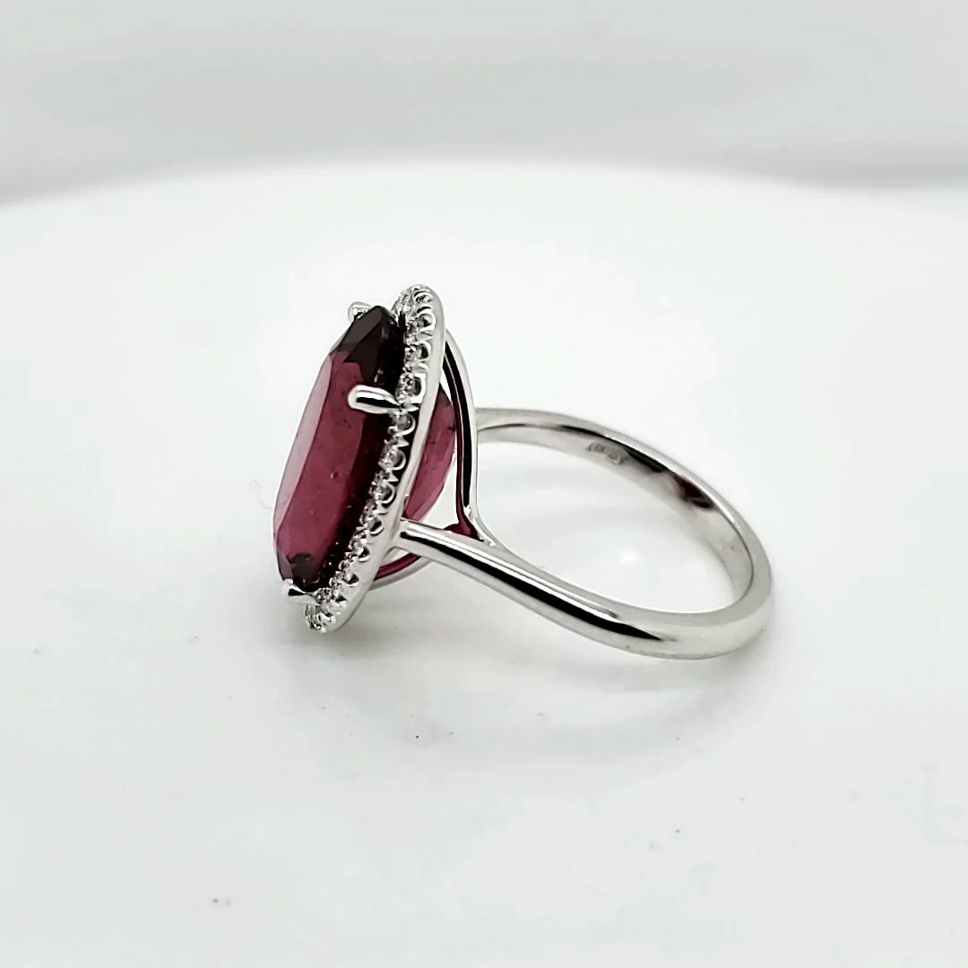 14kt White Gold 9.84 Carat Rubelite Tourmaline and Diamond Ring - Image 3