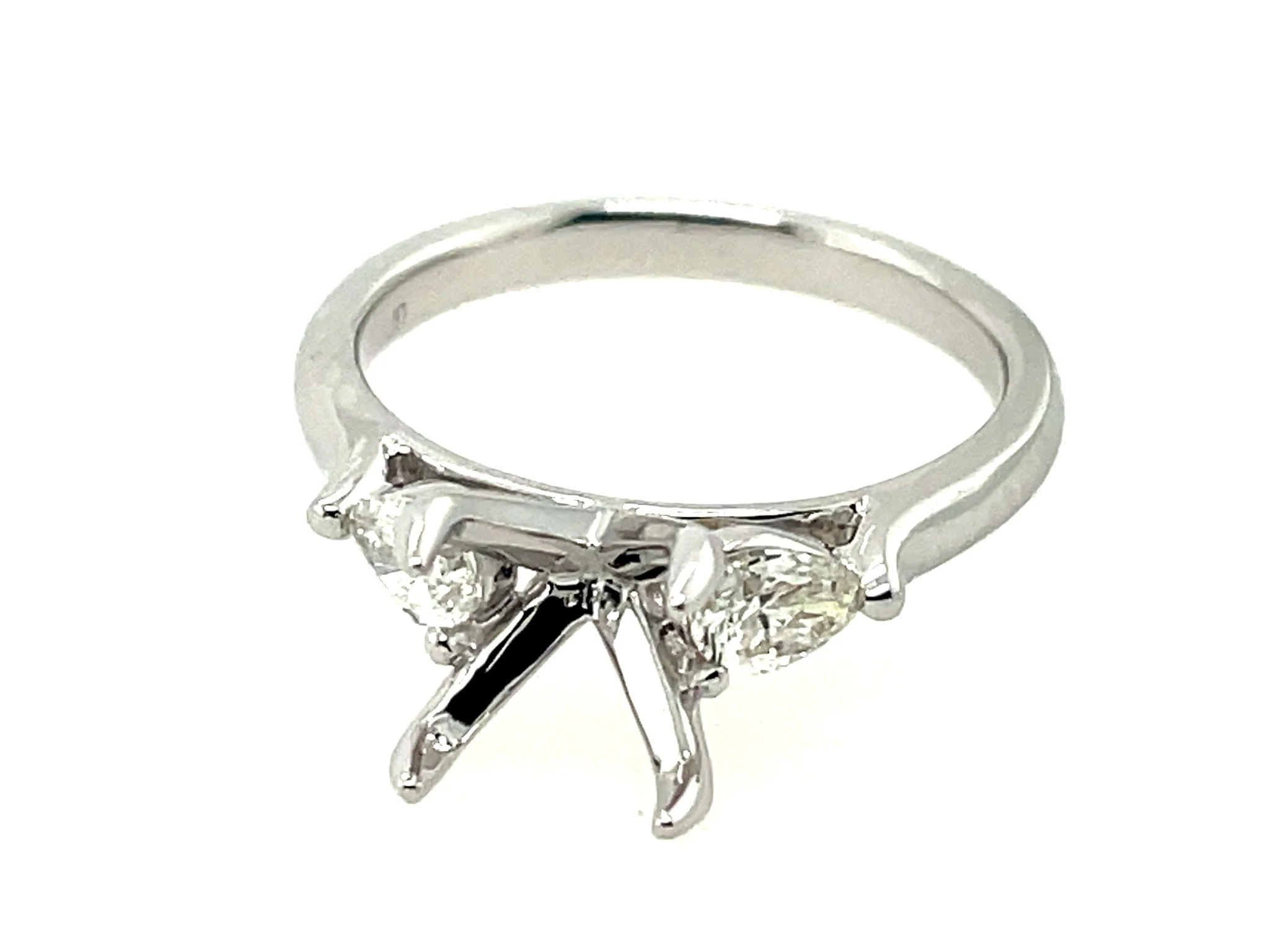 14kt White Gold Pear Shape Diamond Three Stone Semi-Mount