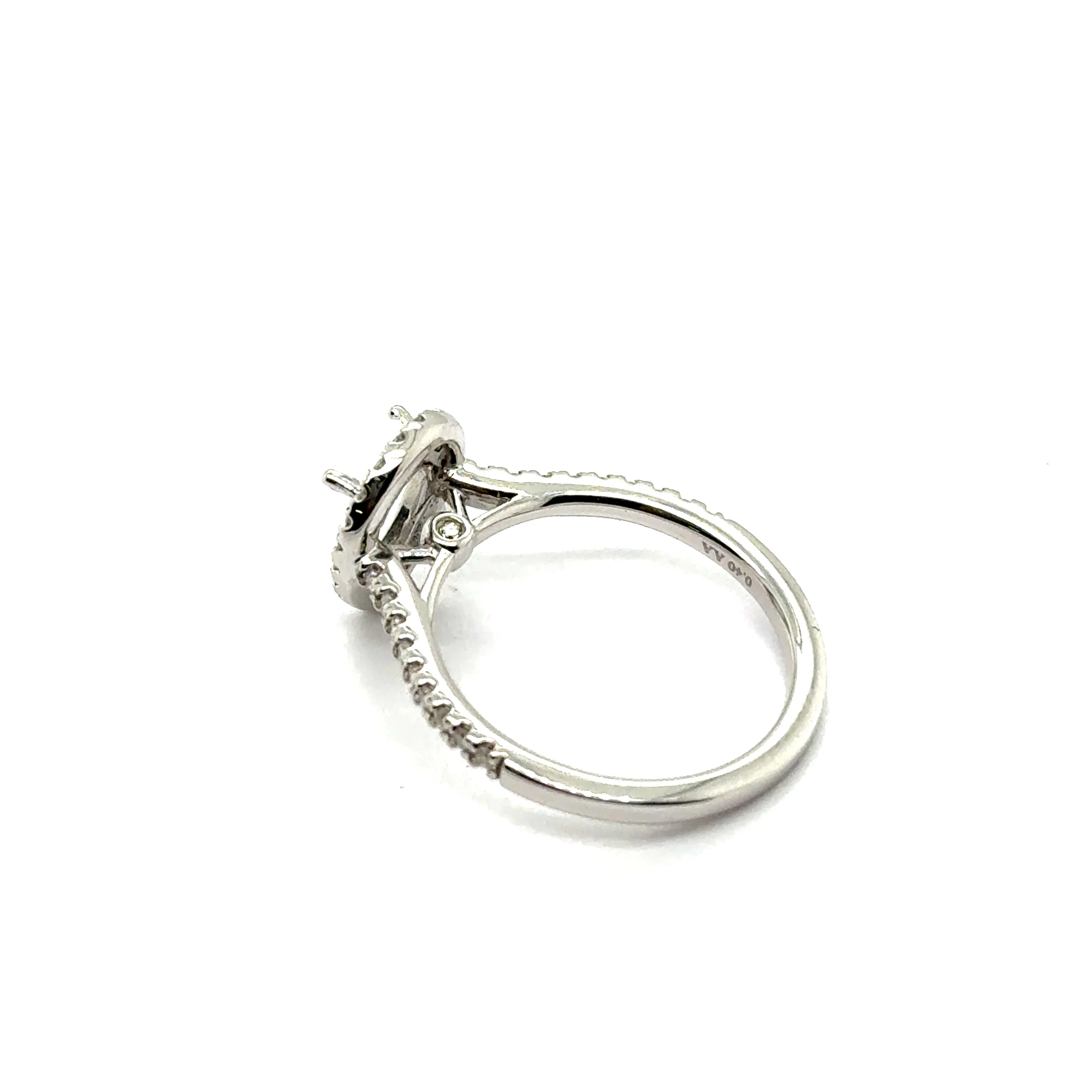 14kt White Gold Pear Shapel Diamond Semi-Mount - Image 2