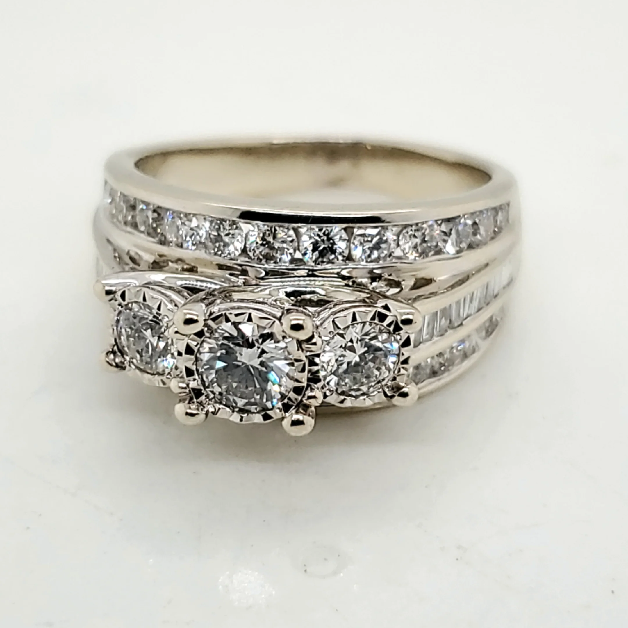 14kt White gold round and Baguette Diamond Wedding Set