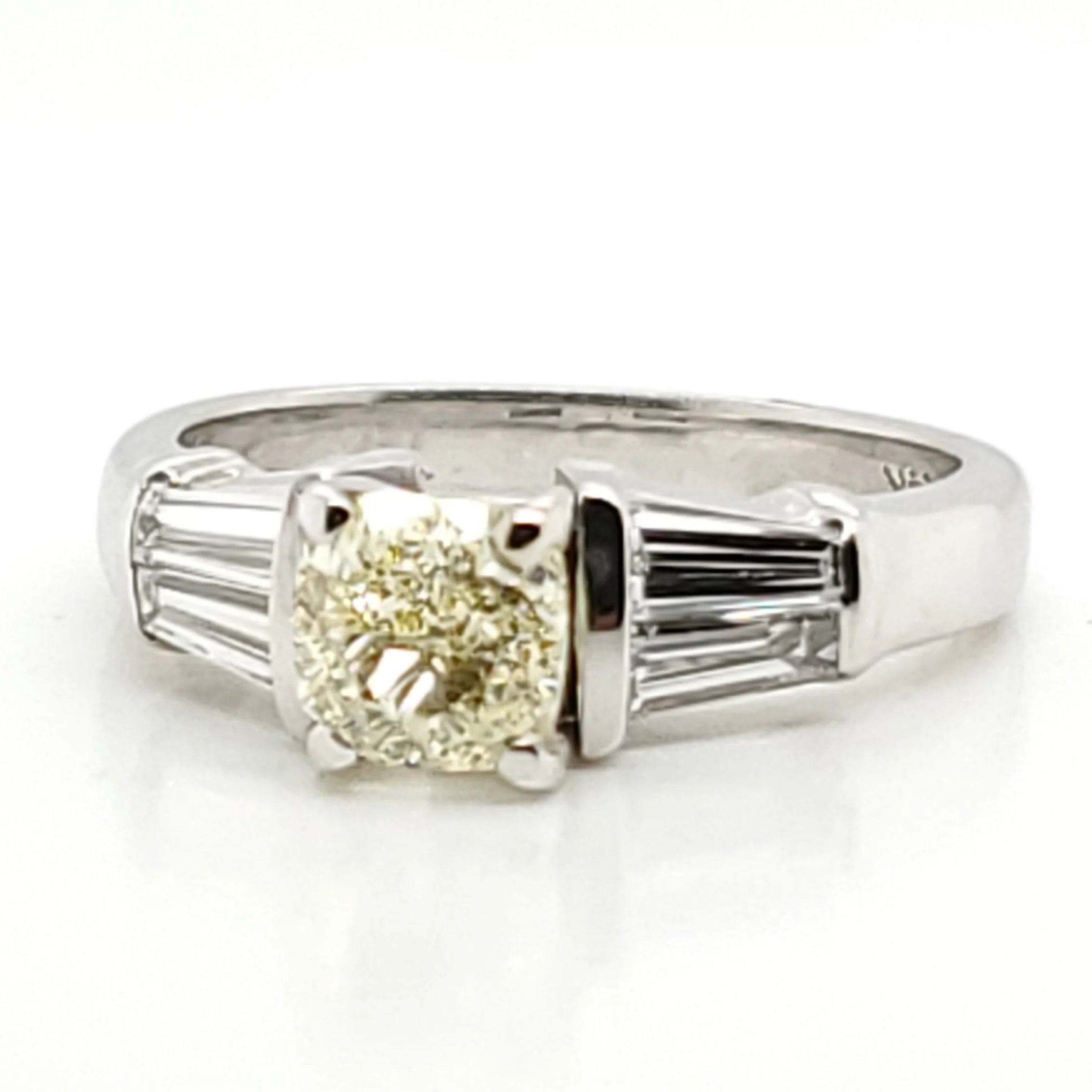 14Kt White Gold Yellow Diamond Engagement Ring Mounting