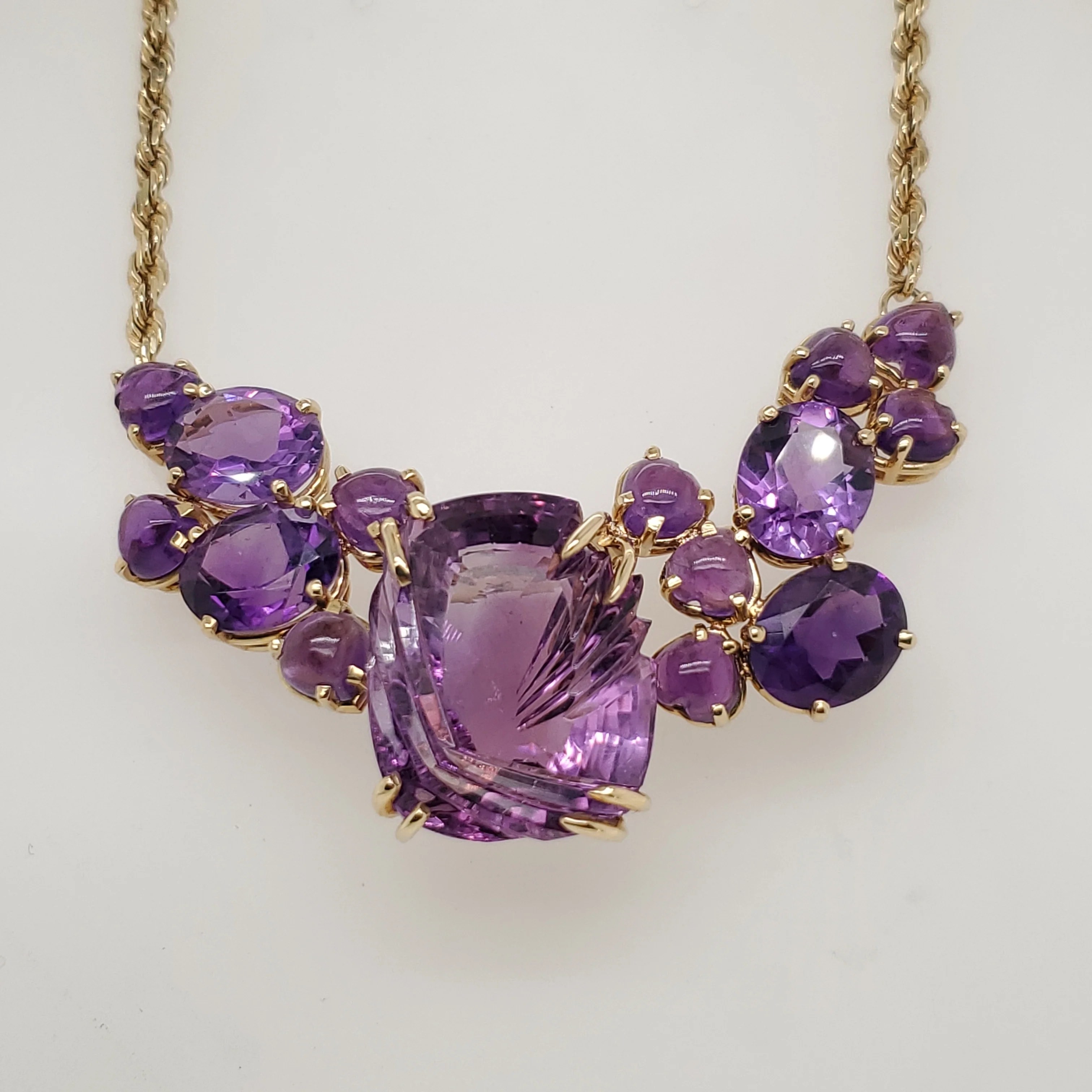 14kt Yellow Gold Amethyst Necklace