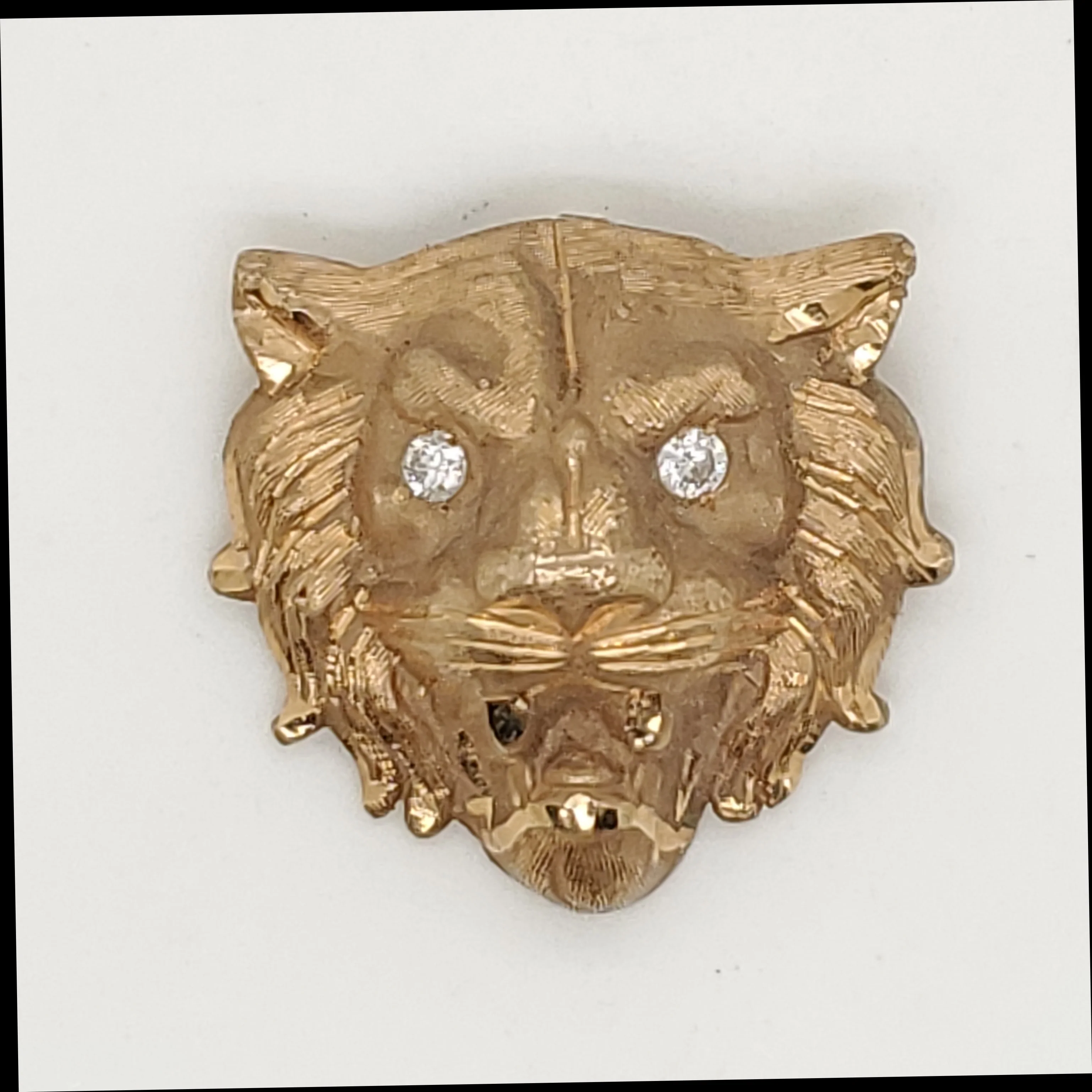 14kt Yellow Gold and Diamond Lions Head Pendant