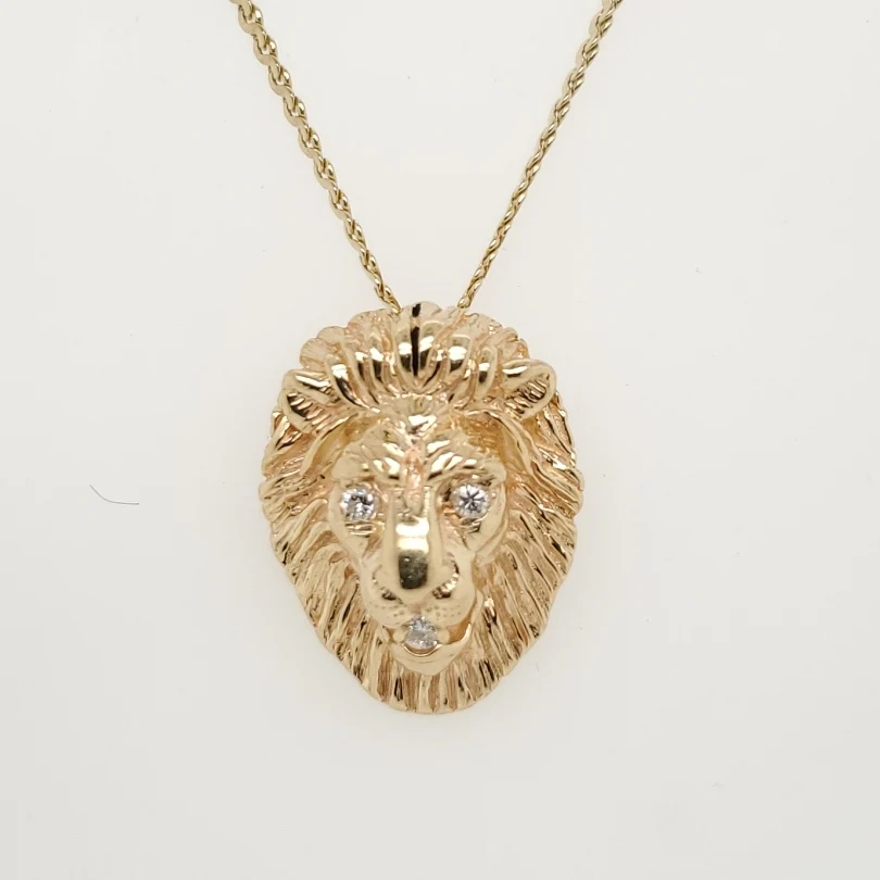 14kt Yellow Gold and Diamond Lions Head Pendant Necklace
