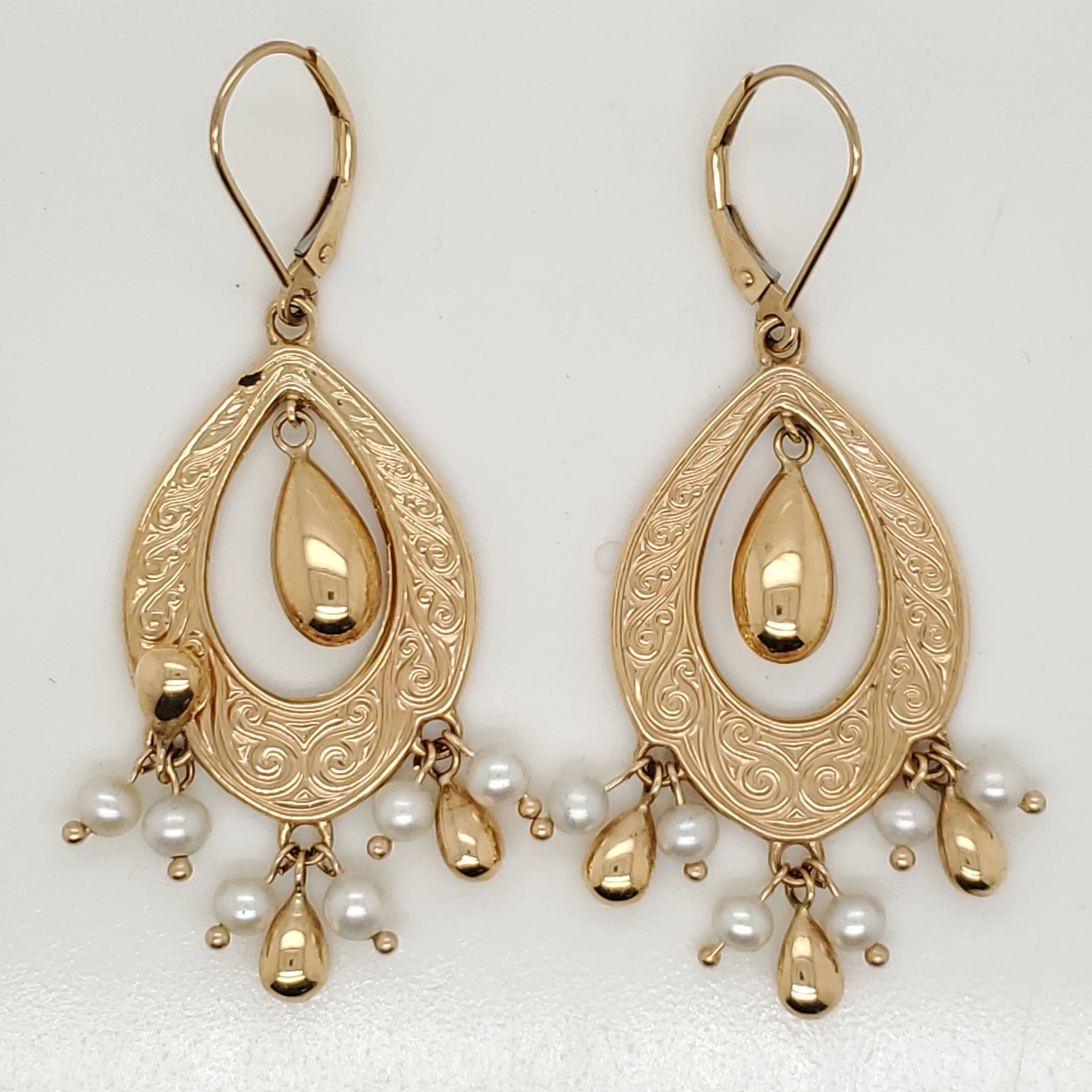 14kt Yellow Gold and Pearl Dangle Earrings