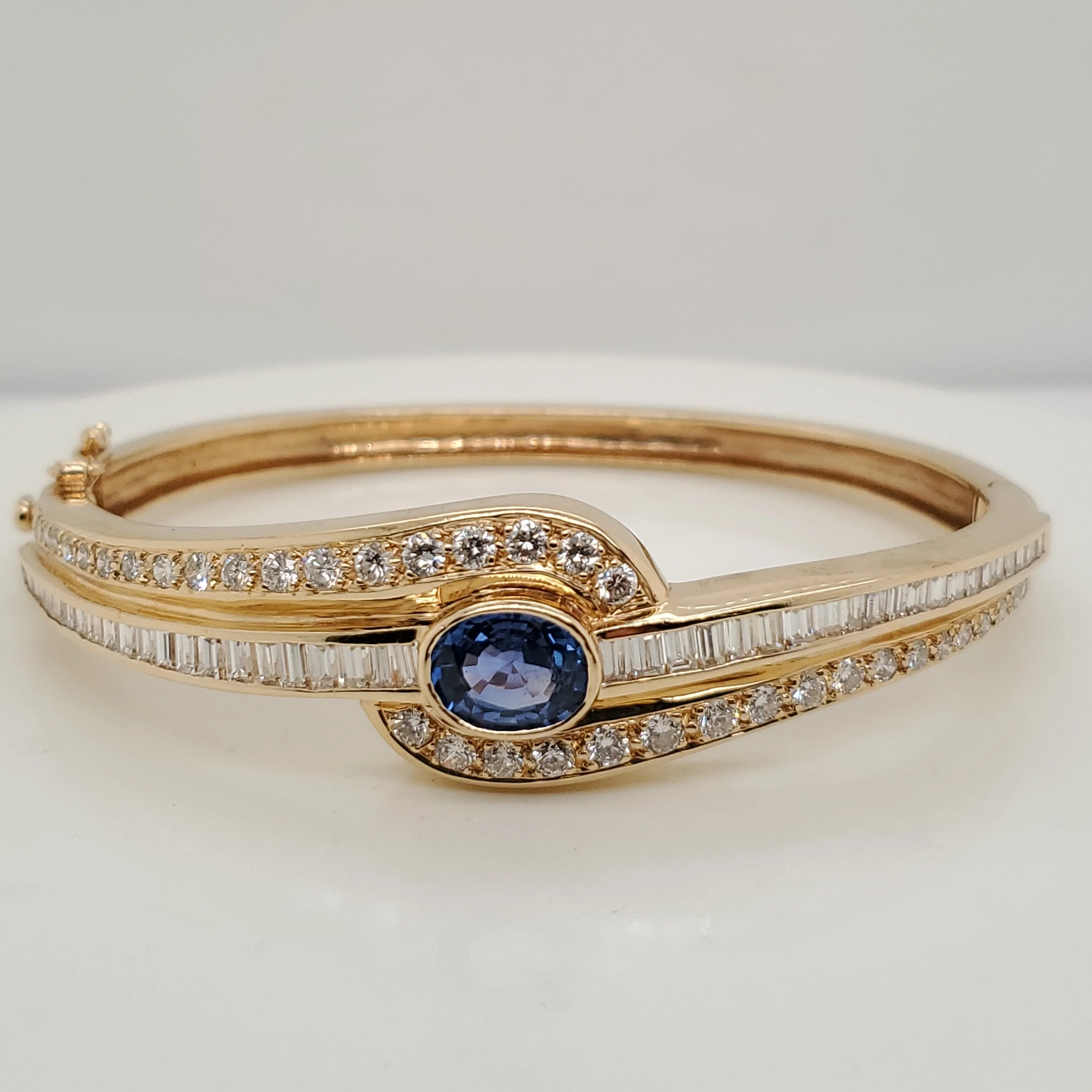 14kt Yellow Gold Diamond and Sapphire Bangle Bracelet