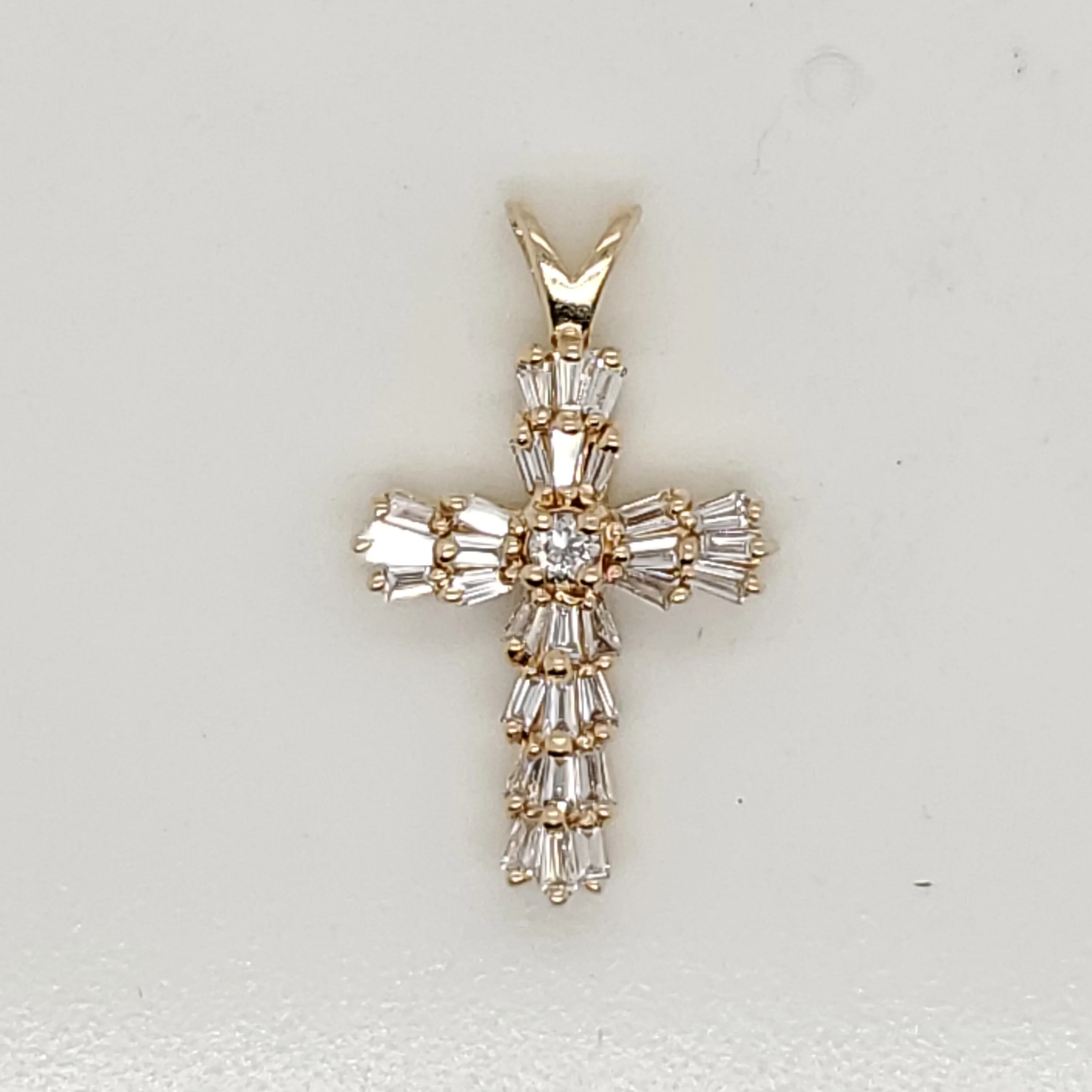 14kt Yellow gold Diamond Cross Pendant
