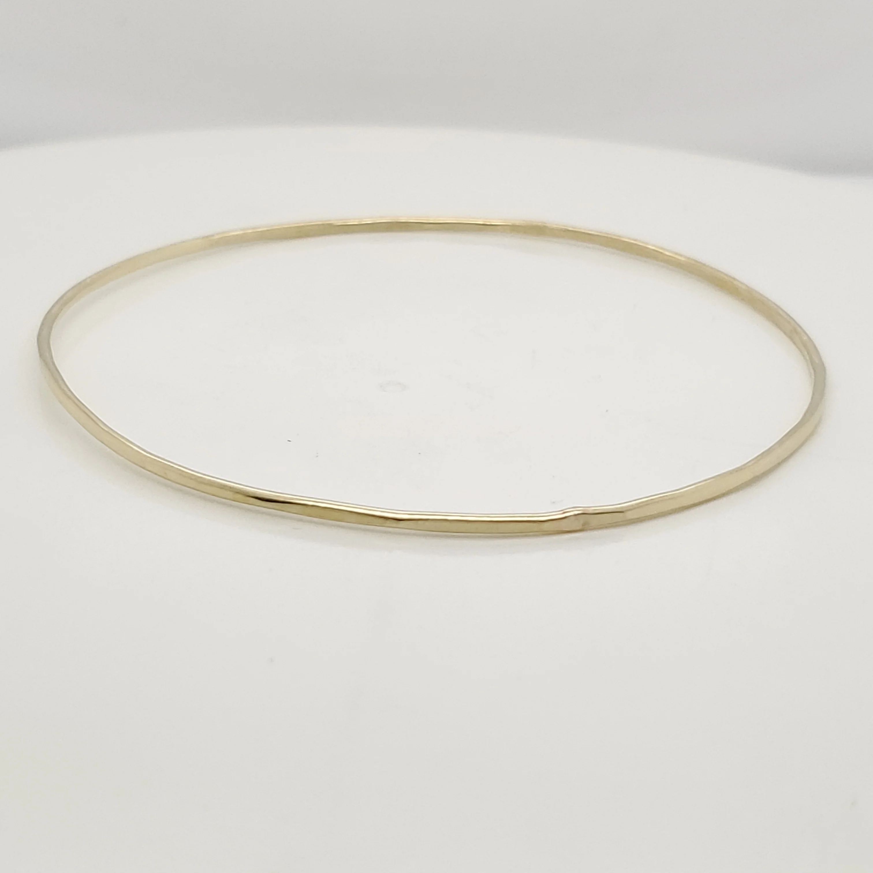 14kt Yellow Gold Hard Bangle Bracelet