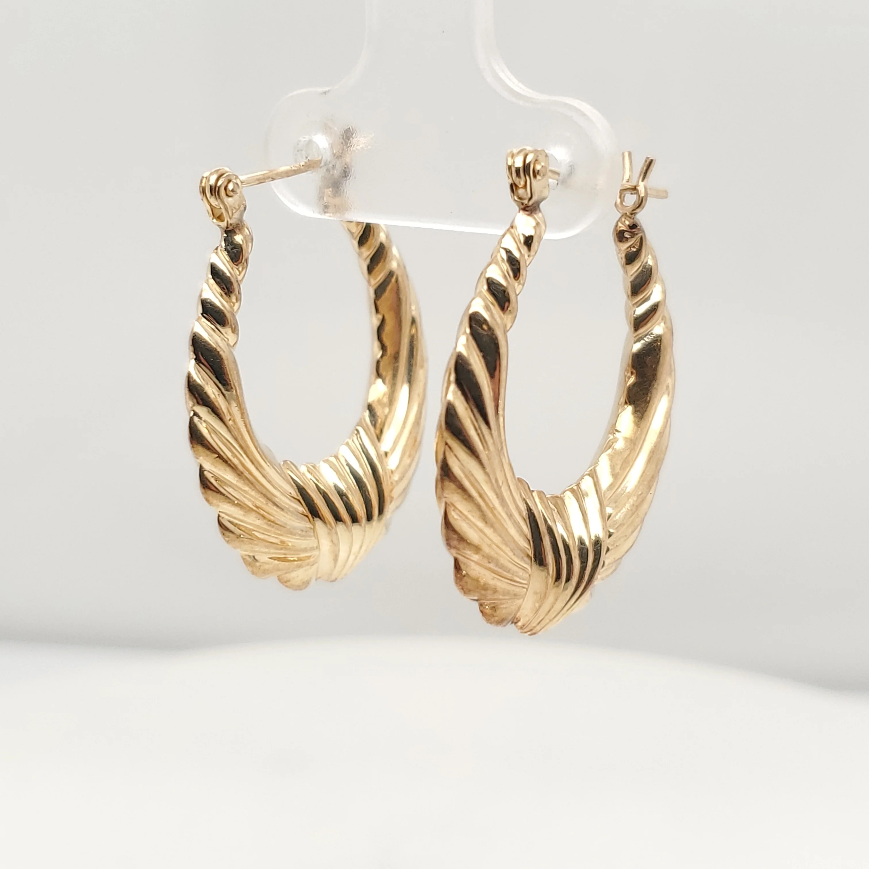 14kt Yellow Gold Hoop Earrings
