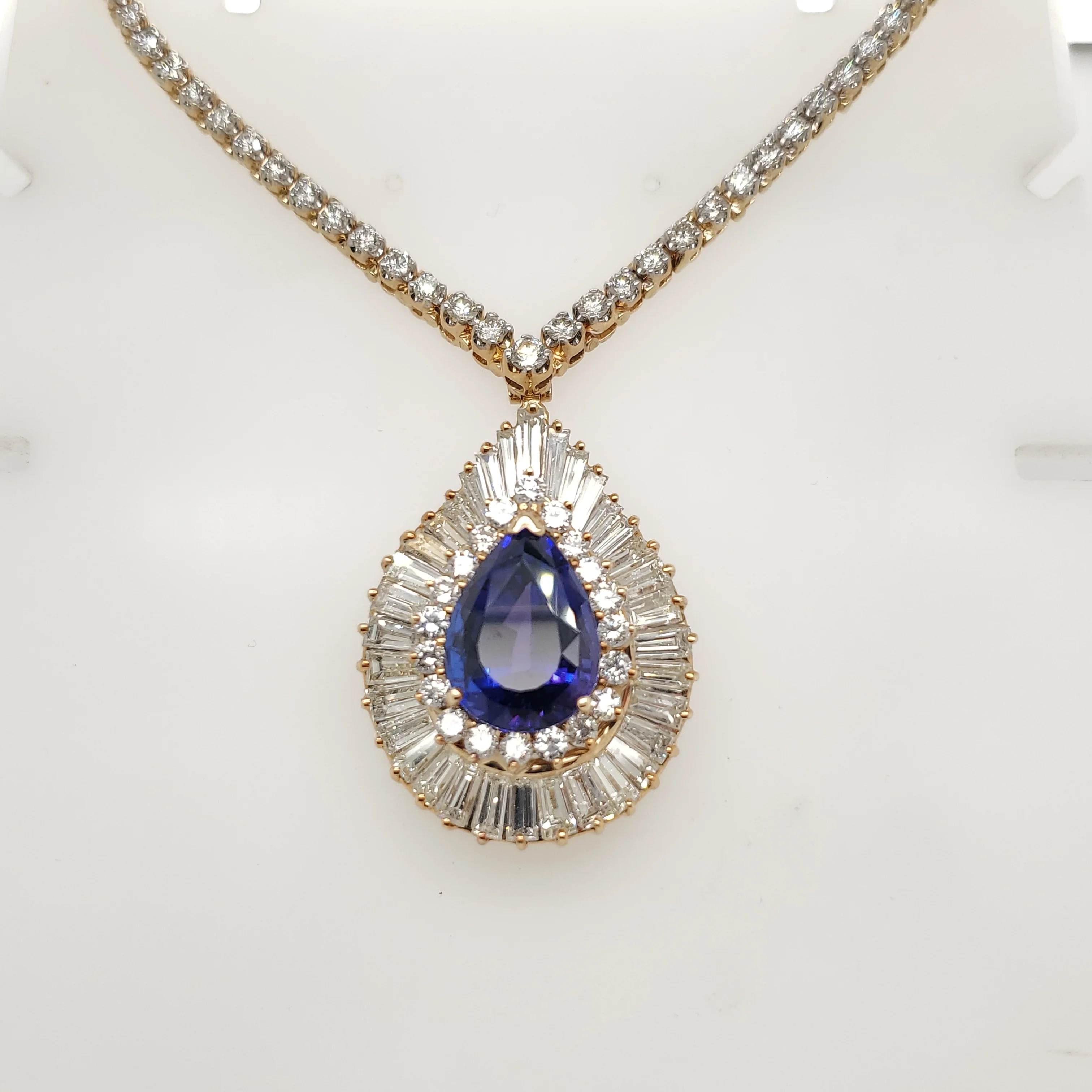 14kt Yellow Gold Tanzanite and Diamond Necklace