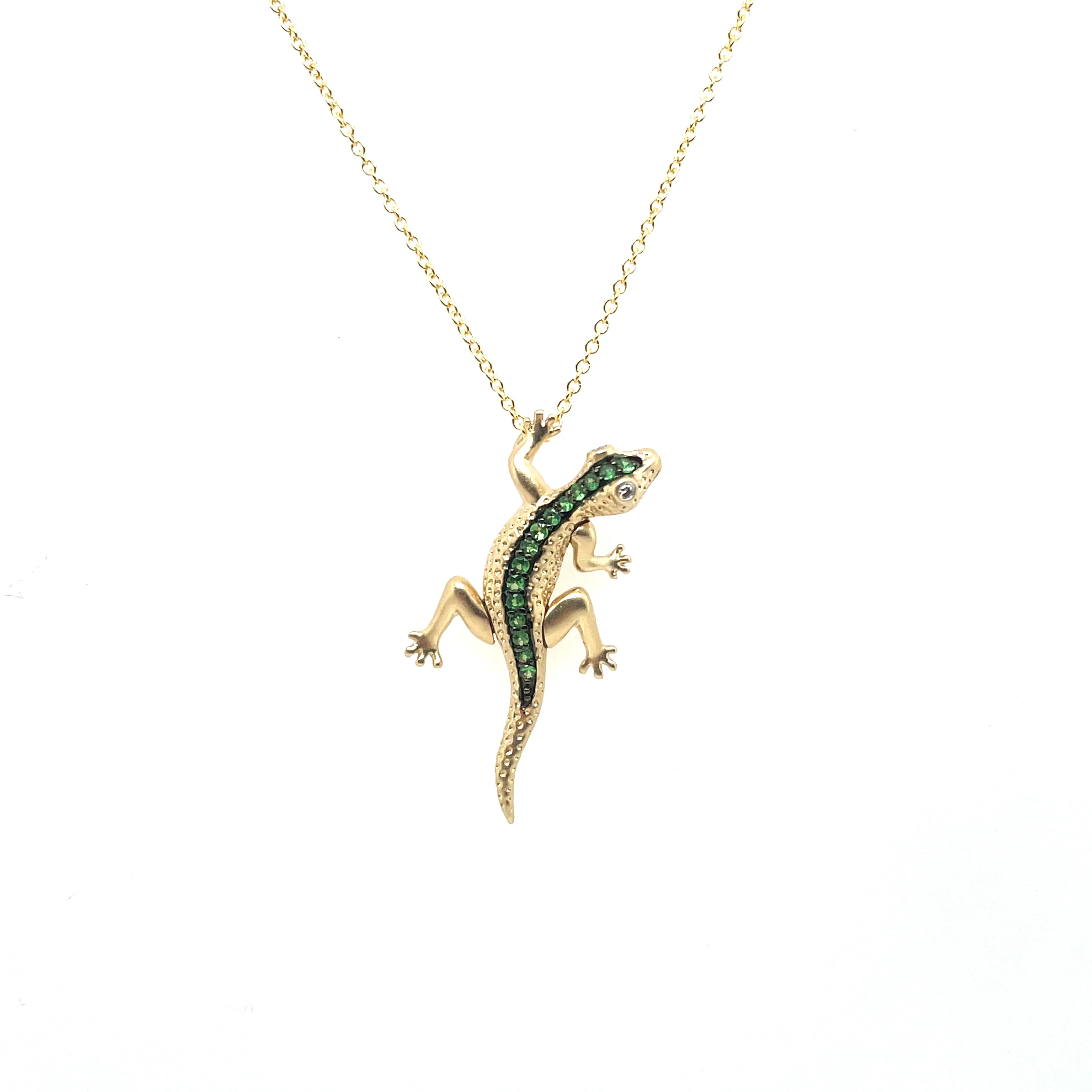 14kt Yellow Gold Tsavorite Garnet And Diamond Gecko Lizard Pendant On Chain