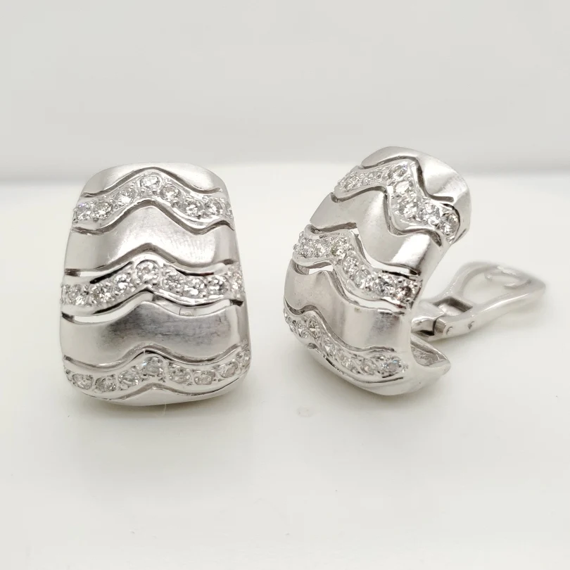 18kt White Gold and Diamond Earrings