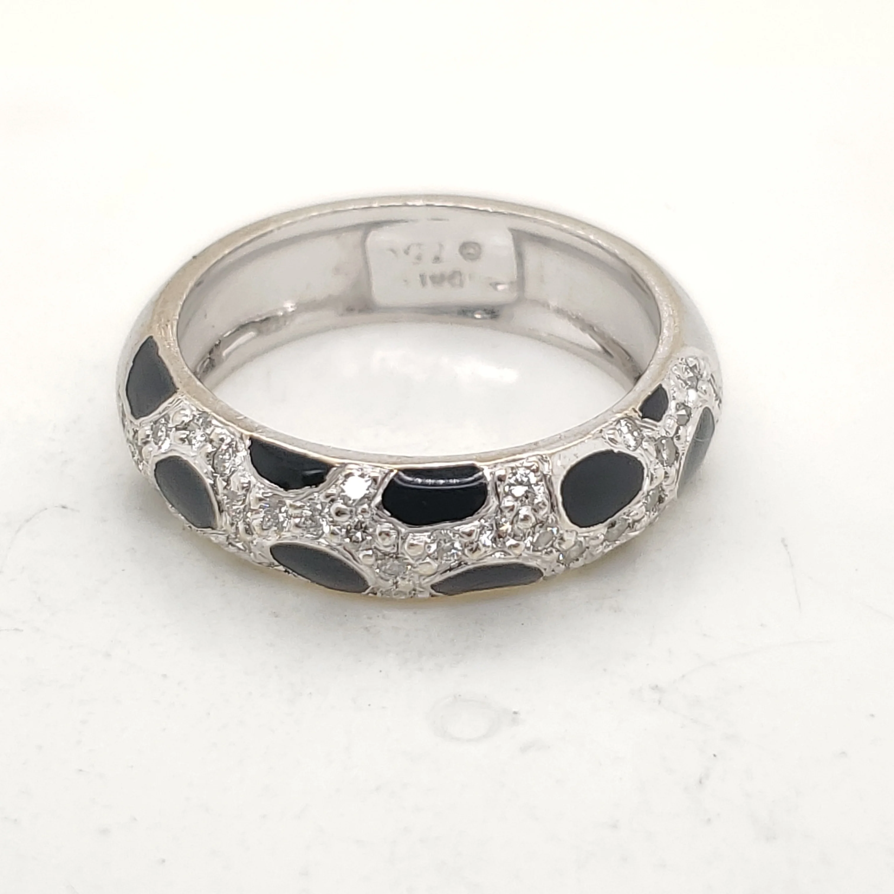 18Kt White Gold Hidalgo Black Enamel And Diamond Band