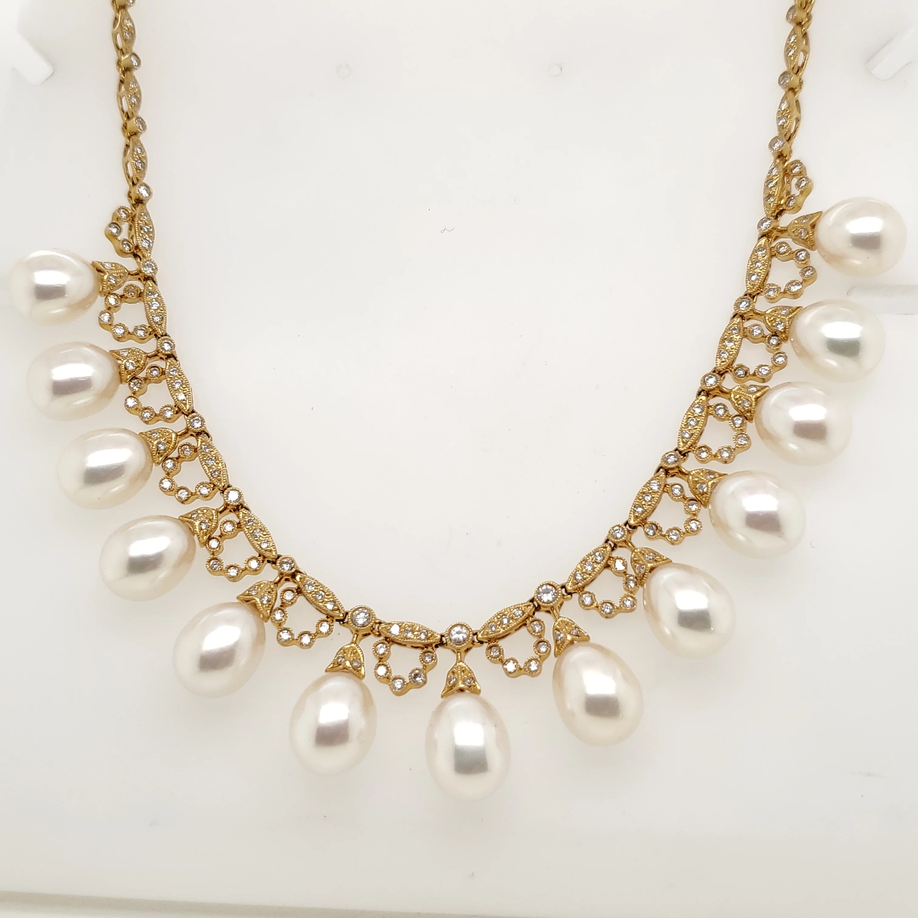 18kt Yellow Gold Pearl and Diamond Necklace