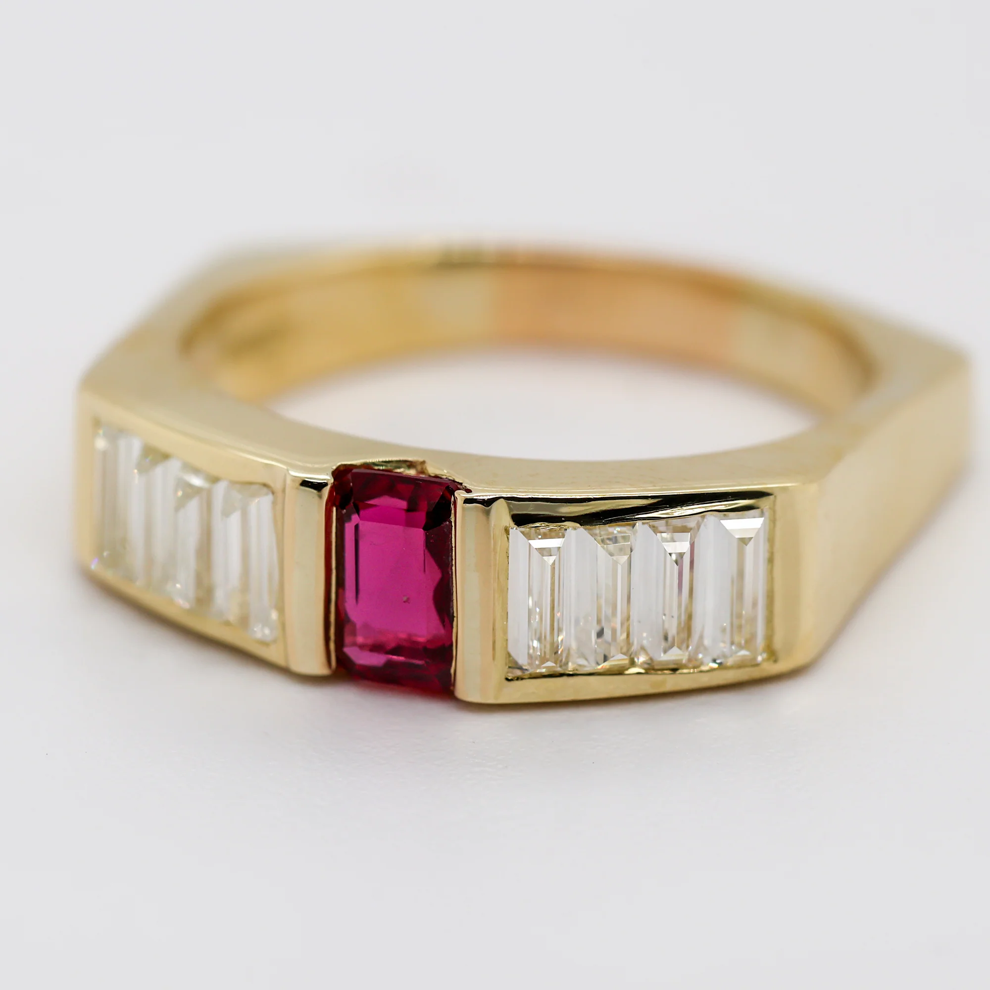 18kt Yellow Gold Ruby and Diamond Ring - Image 2