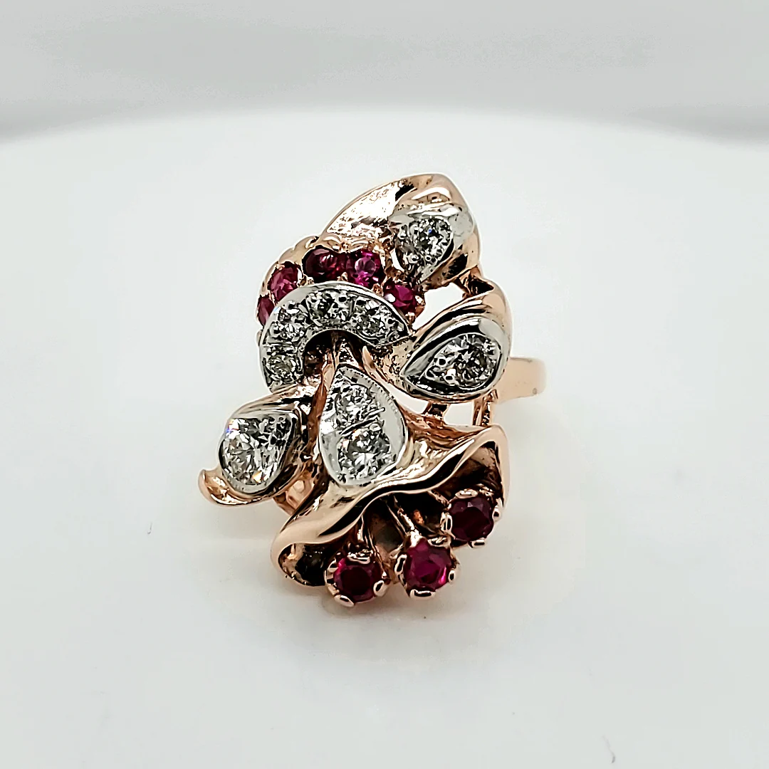 1940S Retro 14Kt Rose Gold Ruby & Diamond Ring