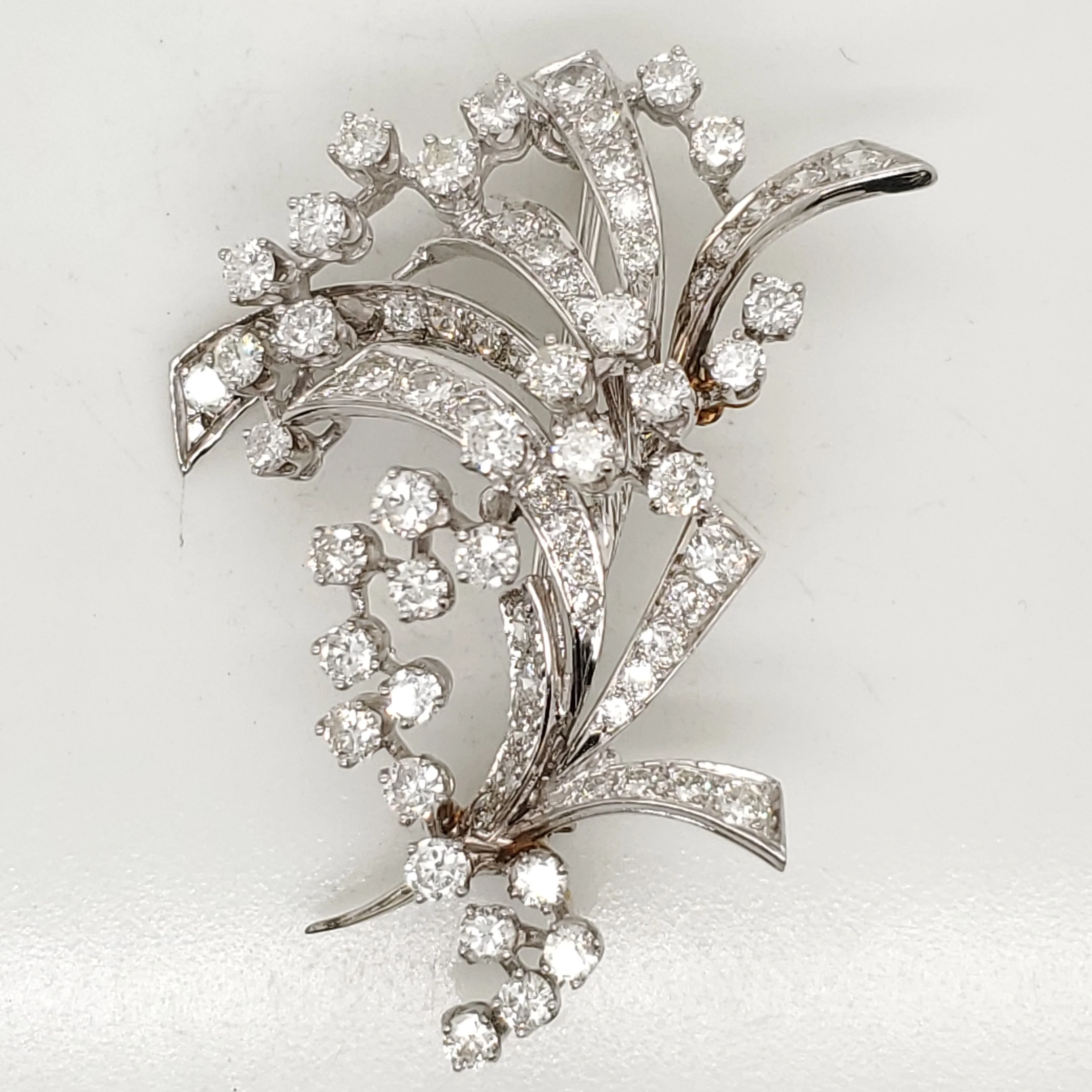1950s Retro 14kt White Gold and Diamond Brooch