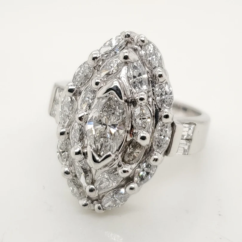 .77 ct H I1 8.44 x 4.71 x 3.15 mm
