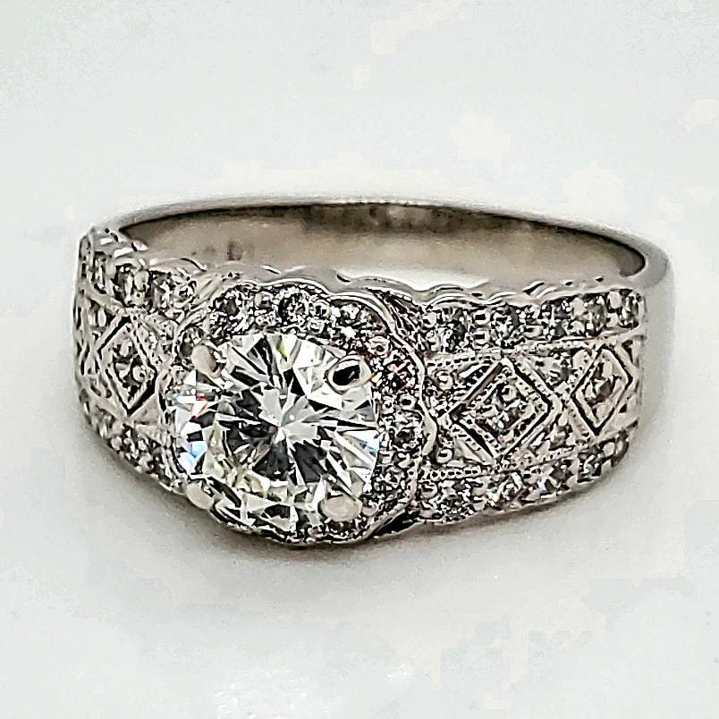 .82 Carat round Diamond Filigree Engagement Ring