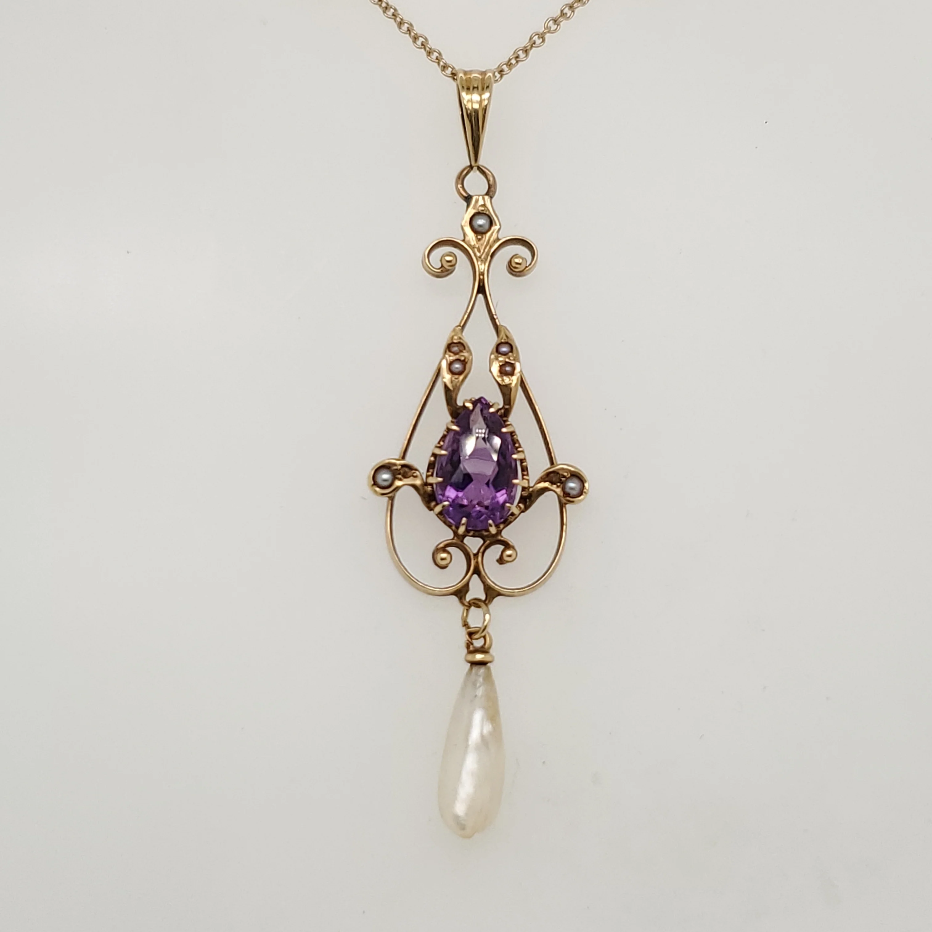 Antique Victorian Amethyst and Pearl Lavalier Pendant Necklace