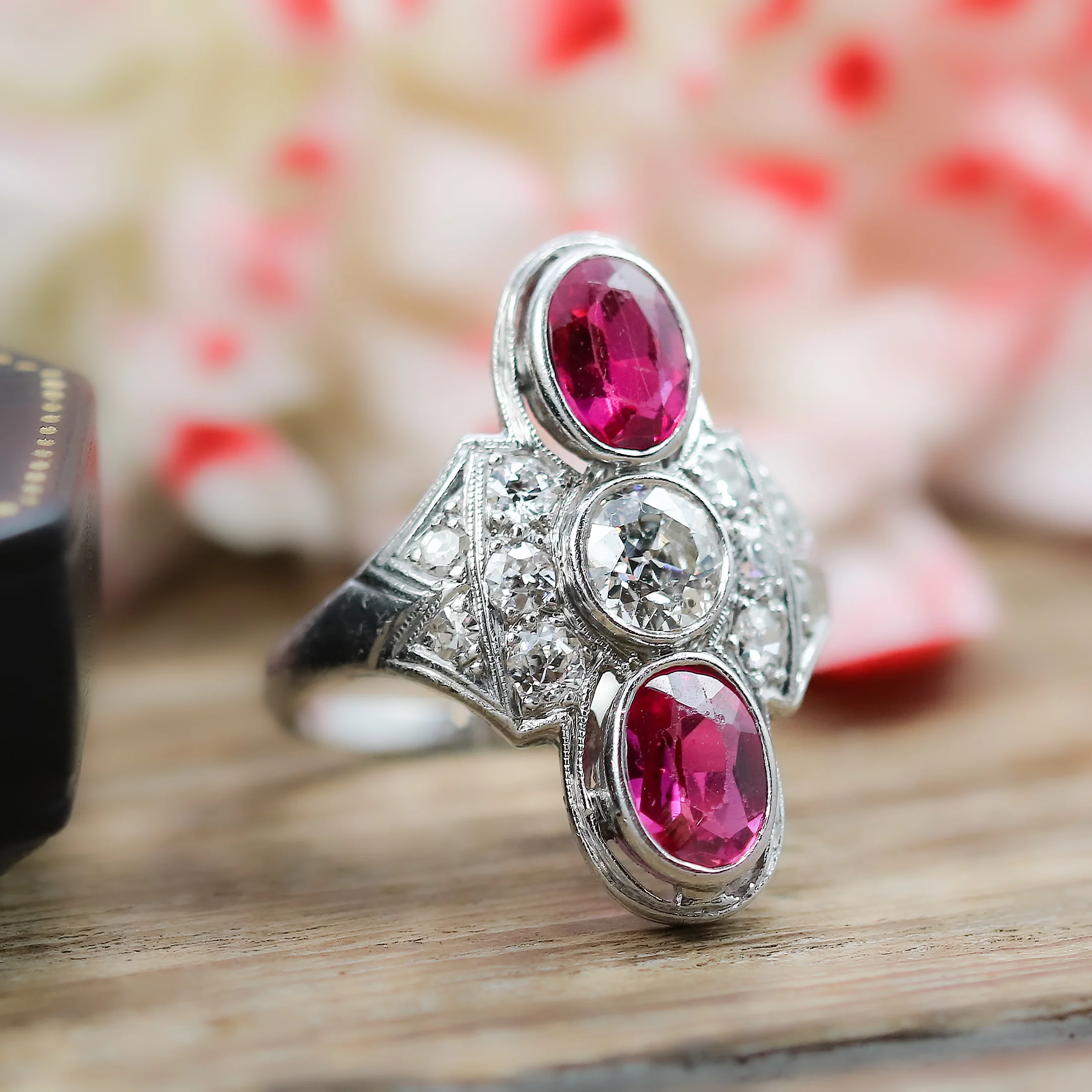 Art Deco Platinum Ruby and Diamond Ring - Image 4