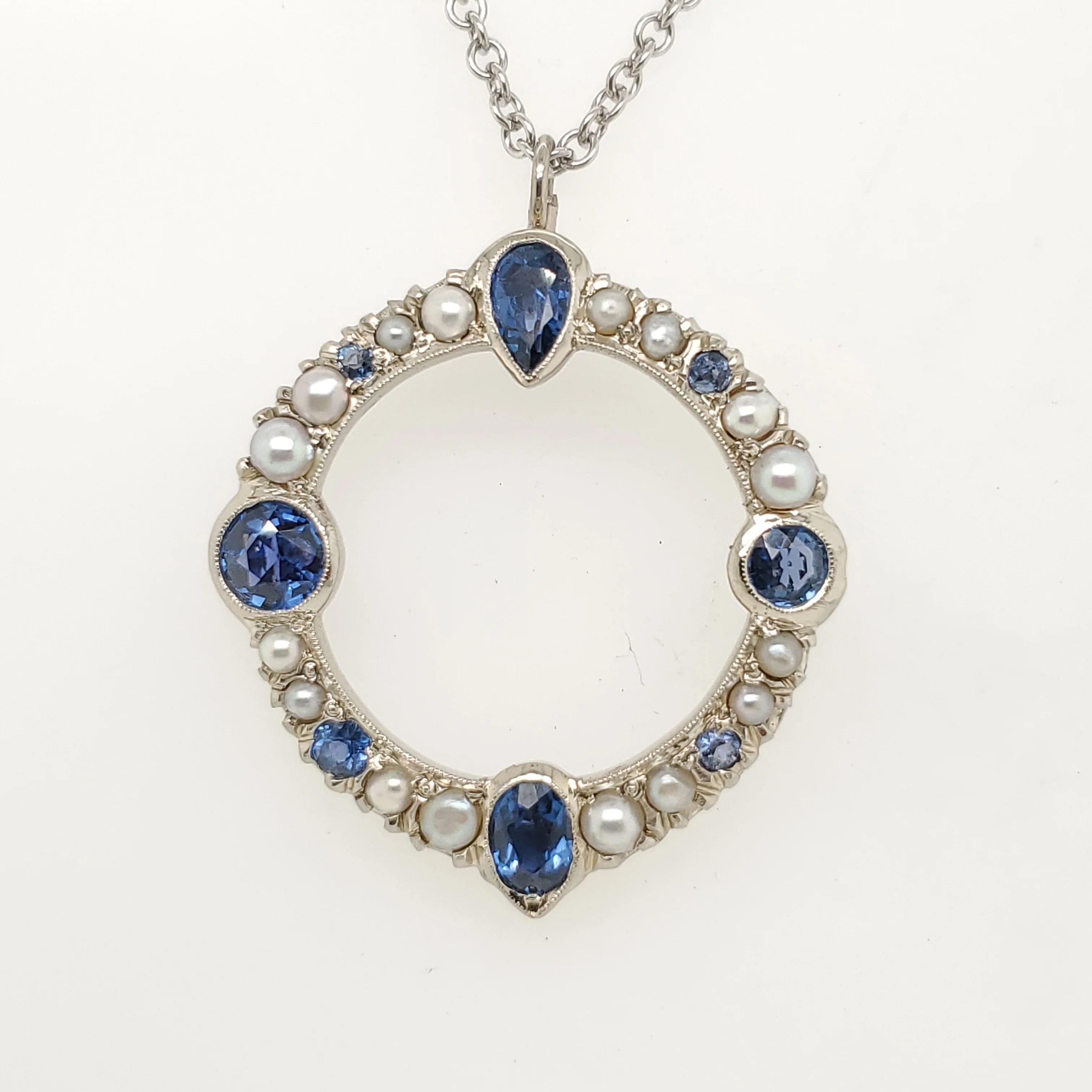 Vintage 14kt White Gold sapphire and Pearl Pendant Necklace