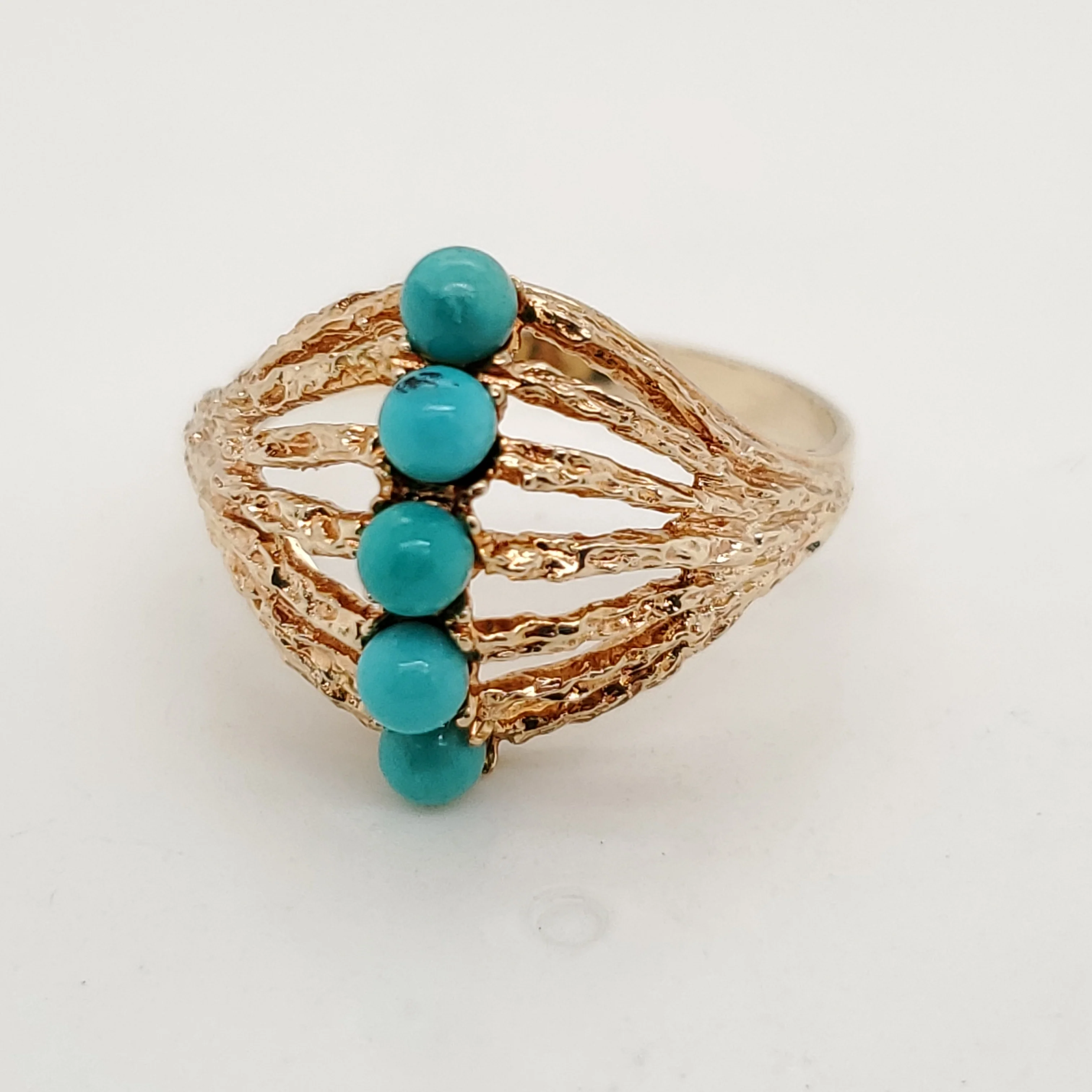 Vintage 14kt Yellow Gold and Turquoise Ring