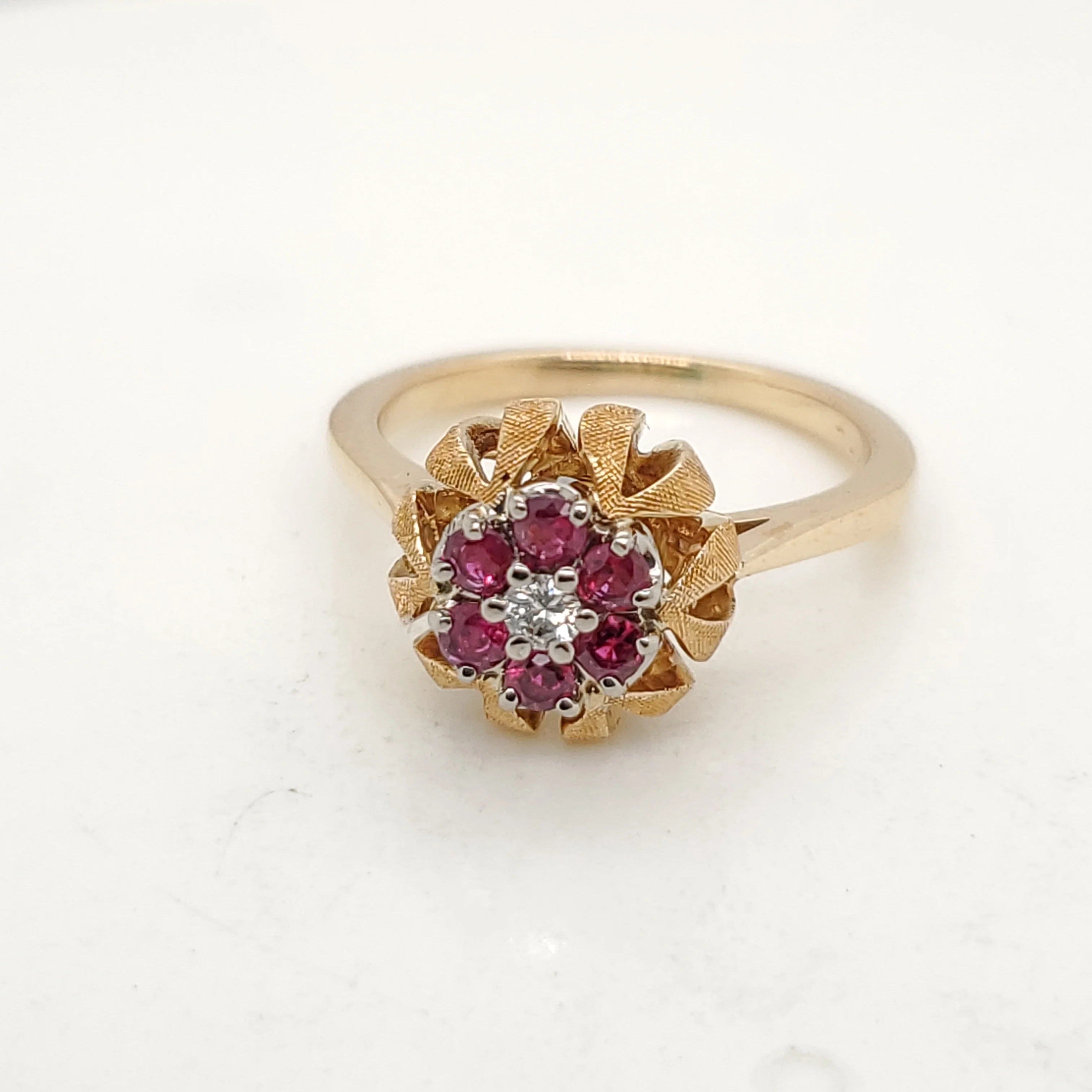 Vintage 18kt Yellow Gold Ruby and Diamond Ring
