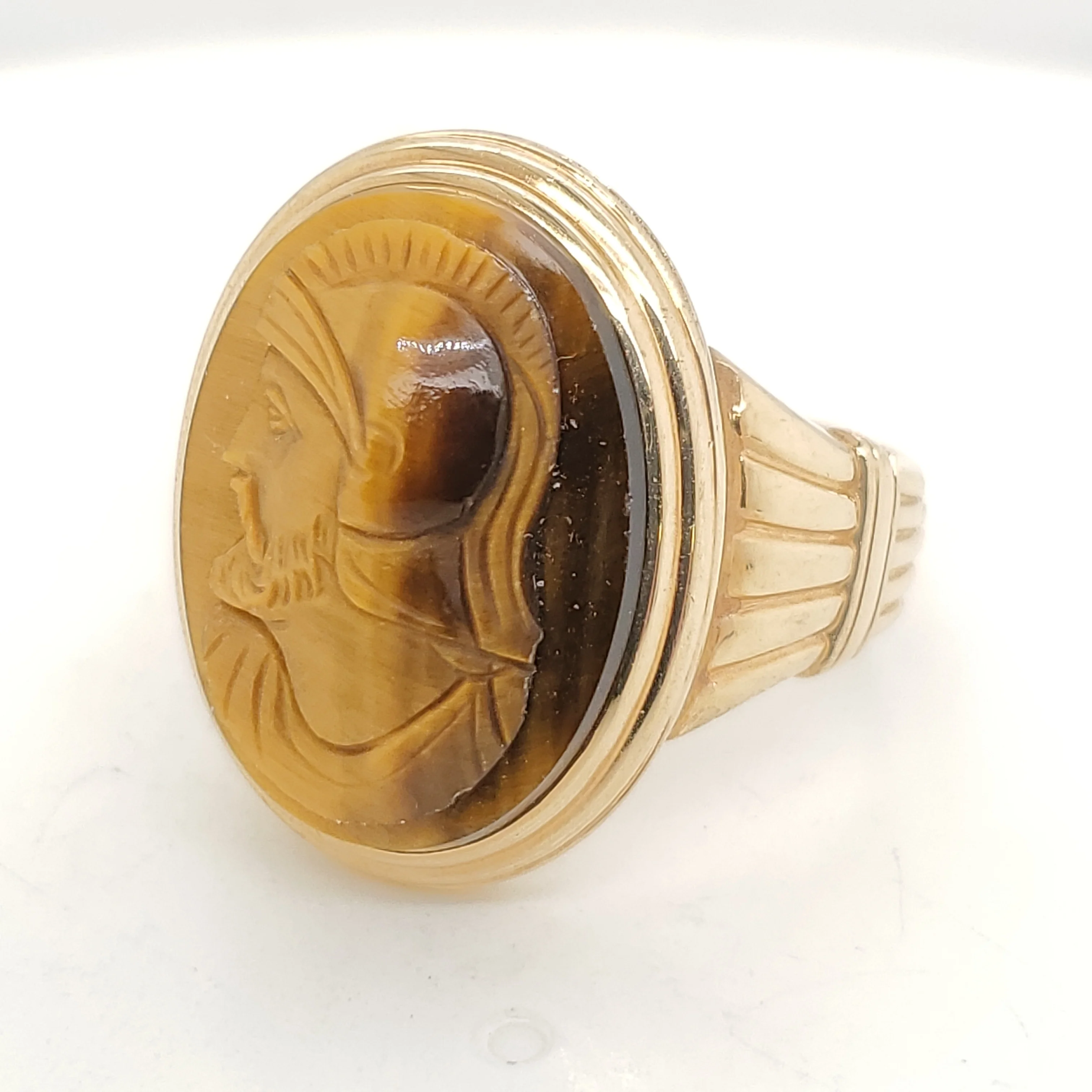 Vintage 1950S 10Kt Yellow Gold Carved Tigers Eye Cameo Ring