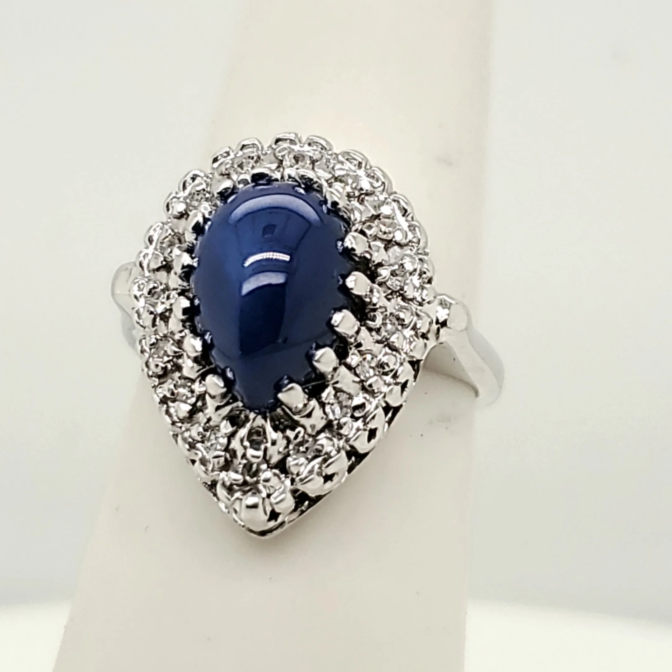Vintage Mid-Century 14kt White Gold Linde Star Sapphire and Diamond Ring
